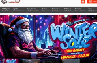 Eine festliche Anzeige zeigt einen coolen Weihnachtsmann mit Sonnenbrille und Weihnachtskleidung, der auf einem Computer herumtippt. Der Text schreit „Winter Sale 2024“ mit „20 % Rabatt“ von gamed!de und hebt die wichtigsten Daten „06.12. – 27.12.“ vor einem lebendigen Gaming-Hintergrund hervor, der die besten Serverprodukte-Angebote präsentiert. beim Anbiter gamed!de