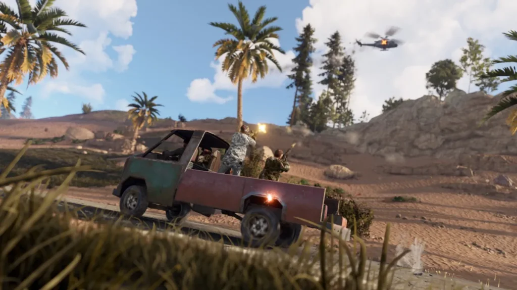 günstigen rust server mieten - unser vergleich | 6 Zwei bewaffnete Charaktere in einem rostigen Pickup feuern auf einen Hubschrauber, der über einer Wüstenlandschaft fliegt. Das erinnert an epische Schlachten, die man beim Mieten eines Rust-Servers inszenieren könnte. Palmen, Hügel und ein blauer Himmel mit Wolken runden die dramatische Szene ab.